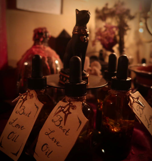 Love oil blessed by Bast